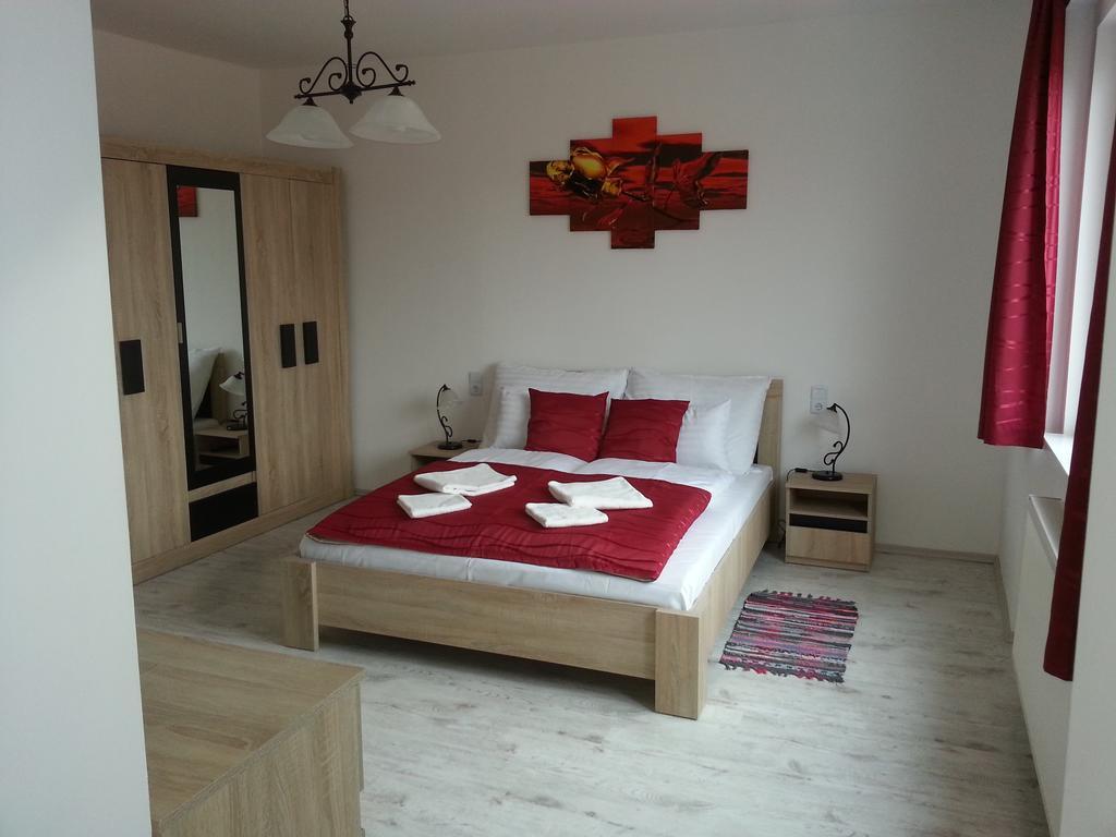 Downtown Apartment 미슈콜츠 외부 사진